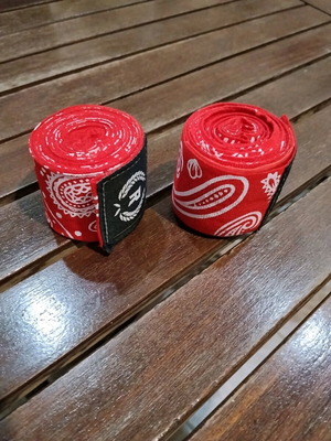 Boxing handwraps new