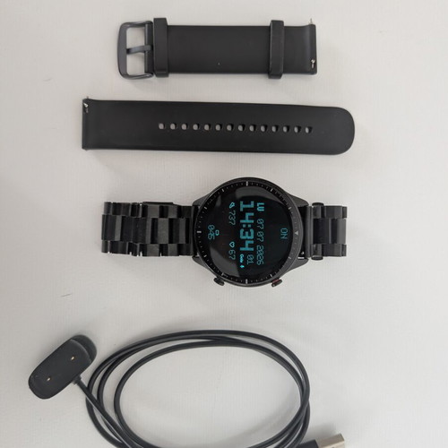 Amazfit GTR 2 smartwatch like new with charger and extra straps