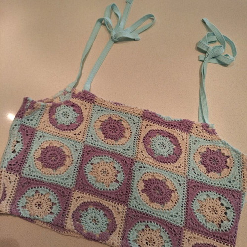 Pull & Bear knitted crop top like new, purple and turquoise, size M