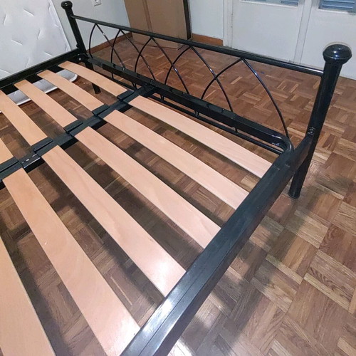 Double Bed like new 190x140 cm