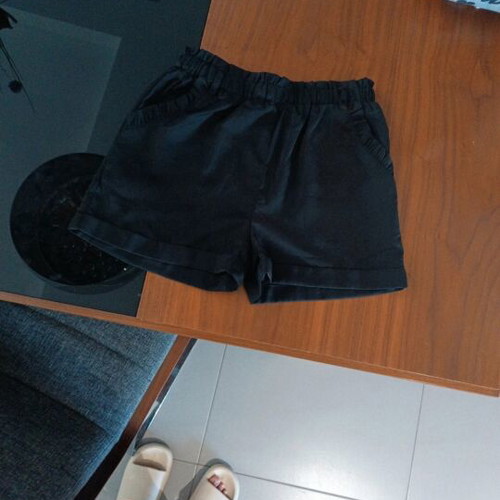 Loévia black shorts for girls age 12