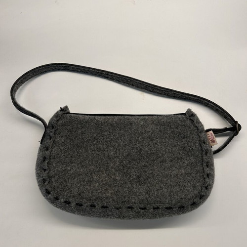 Small felt bag like new, gray, with zipper