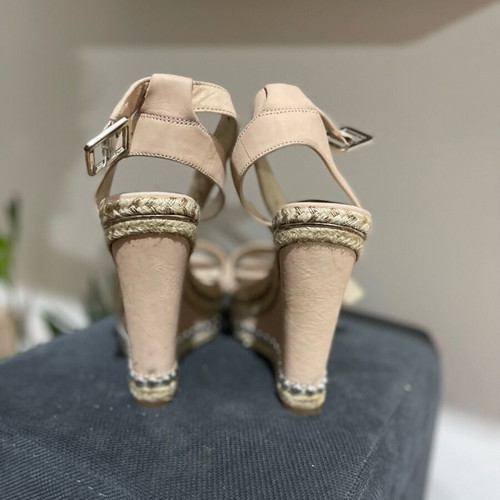 Platforms like new, chic and elegant, 14cm heel, size 38