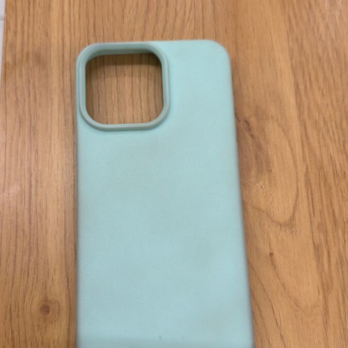 iPhone 15 Pro Max case used