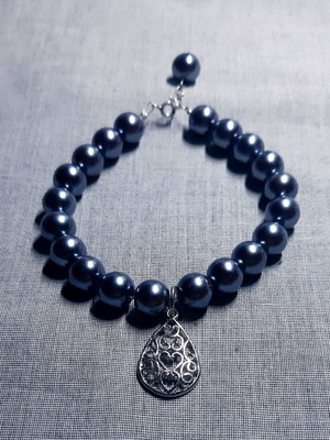 Etna bracelet with natural hematite and 925 silver, handmade