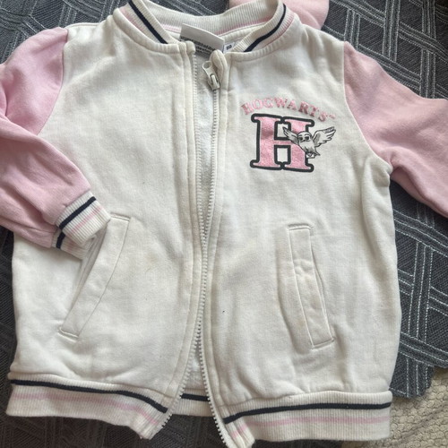 Baby clothing lot size 80/12m like new, padded jackets and sweatshirts
