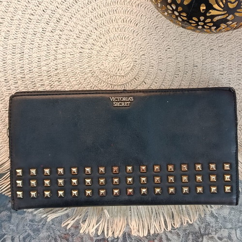 Victoria's Secret black bag like new with studs