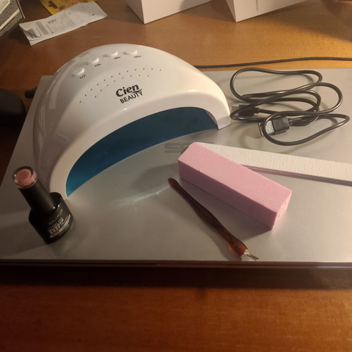 Nail Lamp 5/10W with Elixir Rubber Base and Accessories new