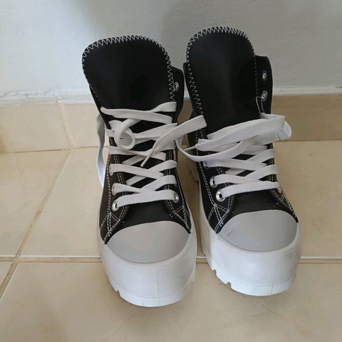 Luigi canvas sneakers used, size 36, black athletic
