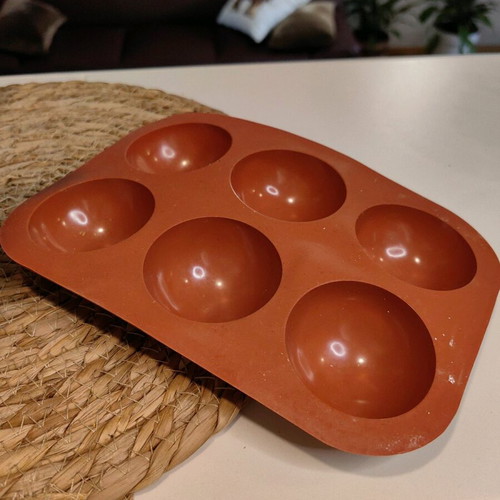 Silicone mold for cupcakes and chocolate bonbons Zola new, 6 cavities