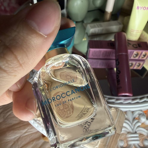 Beauty & Care Set with Perfumes, Makeup & Skincare