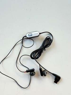 Samsung handsfree vintage collectible, like new
