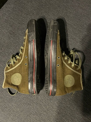 Converse Allstar sneakers like new, black and green size 42.5