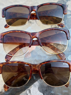 Sunglasses used, pack of 3 pairs brown