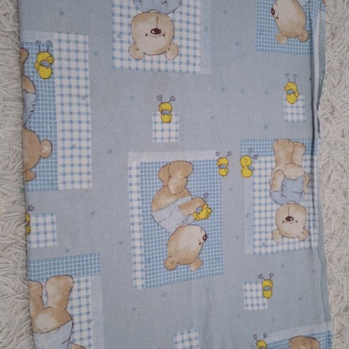 Crib sheet set used, flannel with fitted sheet and pillowcase