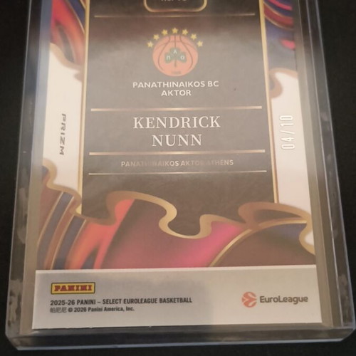 Kendrick Nunn Clutch Gold Prizm Euroleague 2025-26 card