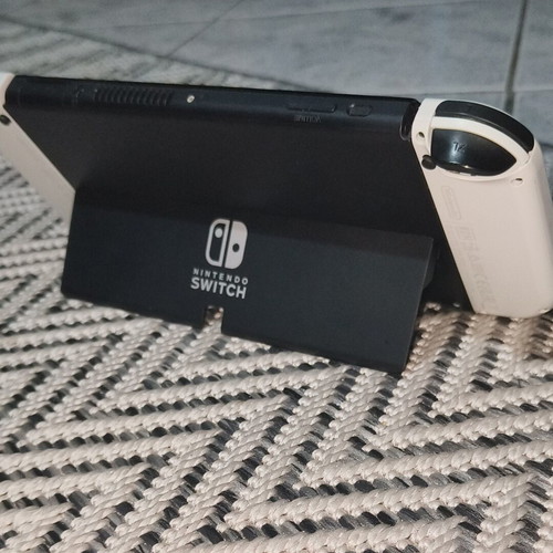 Nintendo Switch OLED White 2024 used with Splatoon 3 and extras