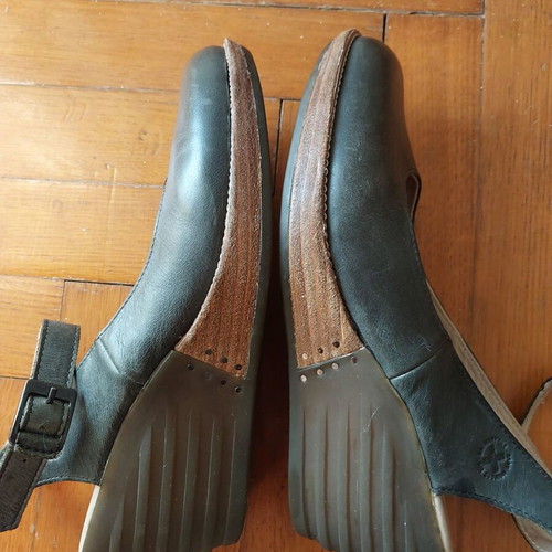 Dr. Martens Dolores sandals used, vintage, green leather, size 38