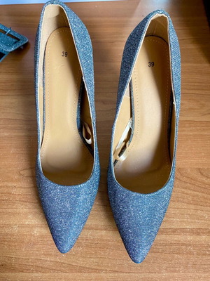 Pumps silver new size 39
