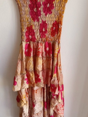 Saral strapless summer dress short front long back like new