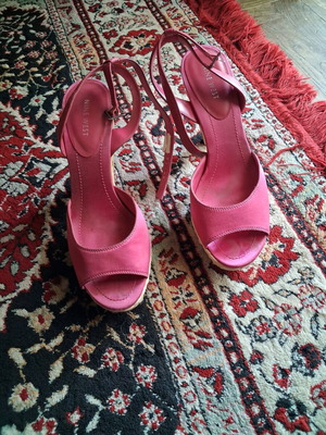 Nine West pink pumps like new, size 40