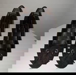  παπούτσια car shoe