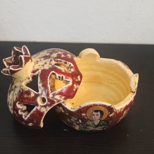 Handmade pomegranate candle holder new, height and diameter ~10cm