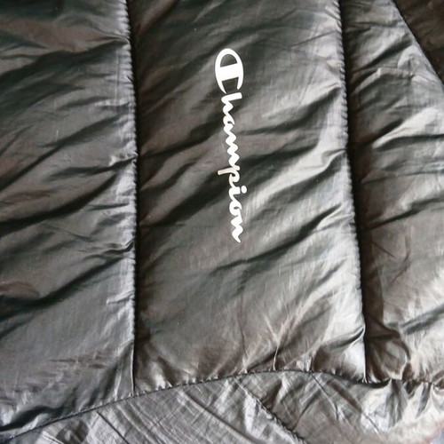 Champion jacket used, black with hood, size X-Large 13-14 years