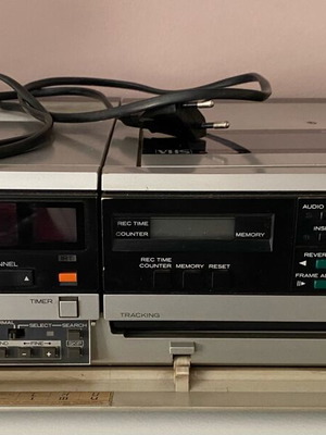 Hitachi Vt-7e