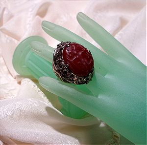 Πολυ παλαιο ασημενιο δαχτυλιδι  με σφραγιδολιθο απο σάρδιο λιθο .