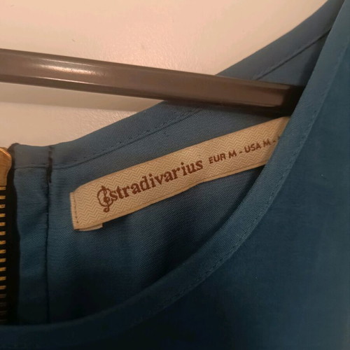 Stradivarius blouses like new, pack of 2, burgundy and green
