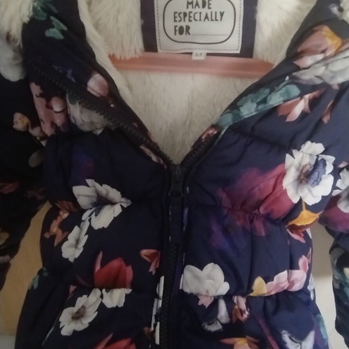 Marks & Spencer jacket with fur lining like new, size 104 cm