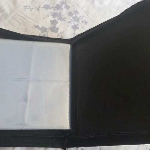 Ultra Pro Toploader Binder with 80 positions like new plus 80 Toploaders gift