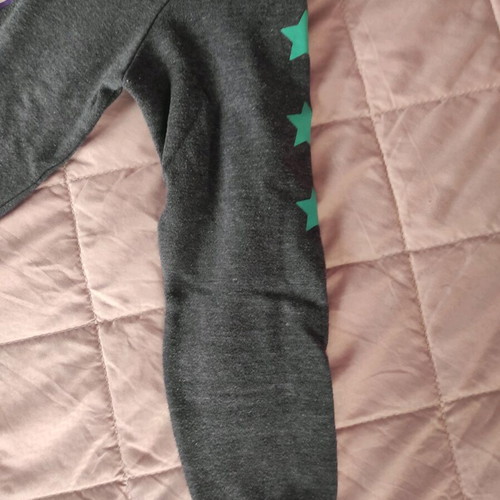 Kickers hoodie like new, grey with purple hood, size M