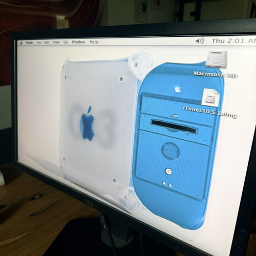 Power Macintosh G3 Blue and White 1999 tower