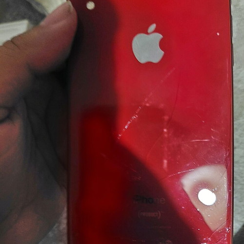 Apple iPhone XR 64GB red with broken back
