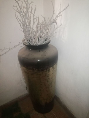 Decorative plastic piece with dried branches new