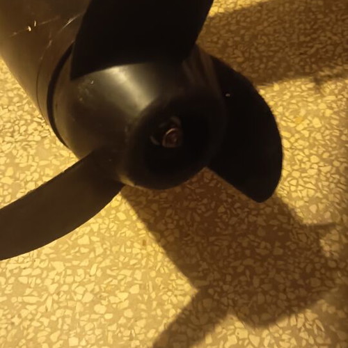 Electric outboard motor 55 pounds