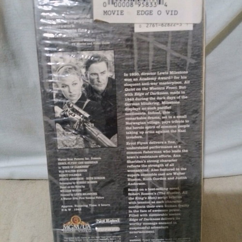 Edge of Darkness Errol Flynn classic, like new