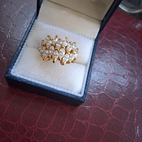 Vintage Atelier Vintage Cocktail Ring size 54 like new, gold tone