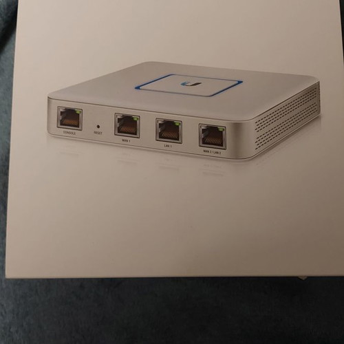 Ubiquiti UniFi Security Gateway used with original power supply