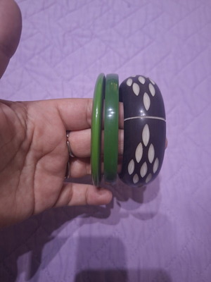 Bracelets set used, 2 green and 1 brown beige with box