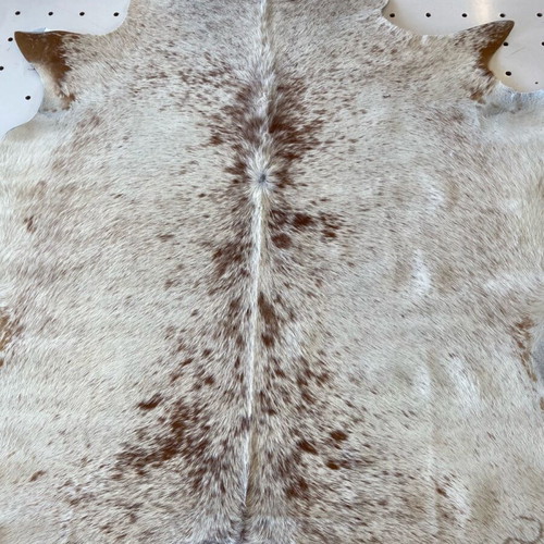 Cowhide rug 3x2 like new, natural leather with unique pattern