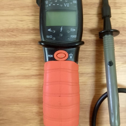 Steinberg SBS-VT-690 digital voltage and continuity tester