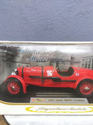 Signature Models 1934 Aston Martin Ulster metal model scale 1:18 new