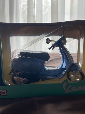 Миниатюра Vespa Primavera