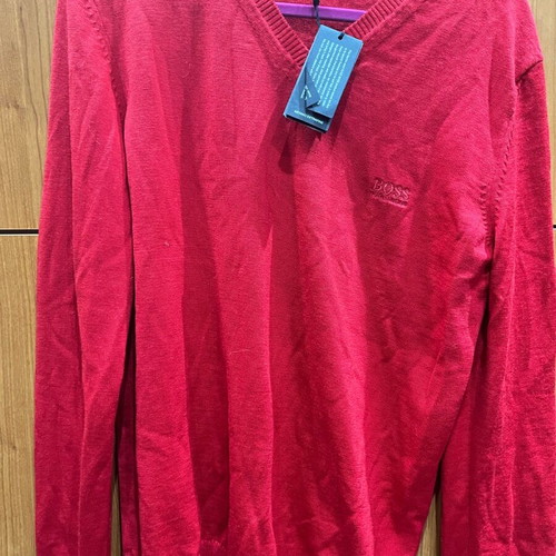 Boss knitted wool sweater small new, red
