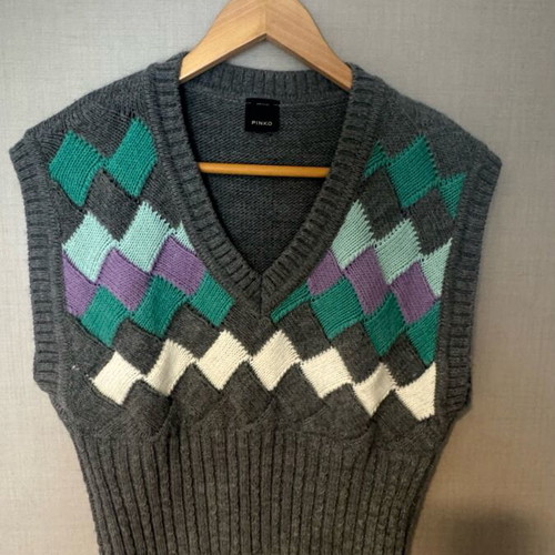 Pinko sleeveless sweater like new, gray, size S