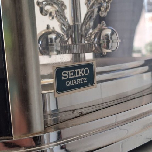 Seiko Japan Quartz retro table clock used