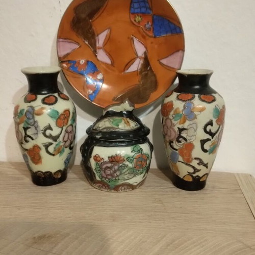 Satsuma miniature set like new, 4 pieces